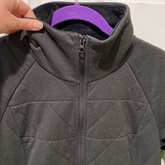 The North Face Fleece Lightweight Jacket - Picture 2 of 10